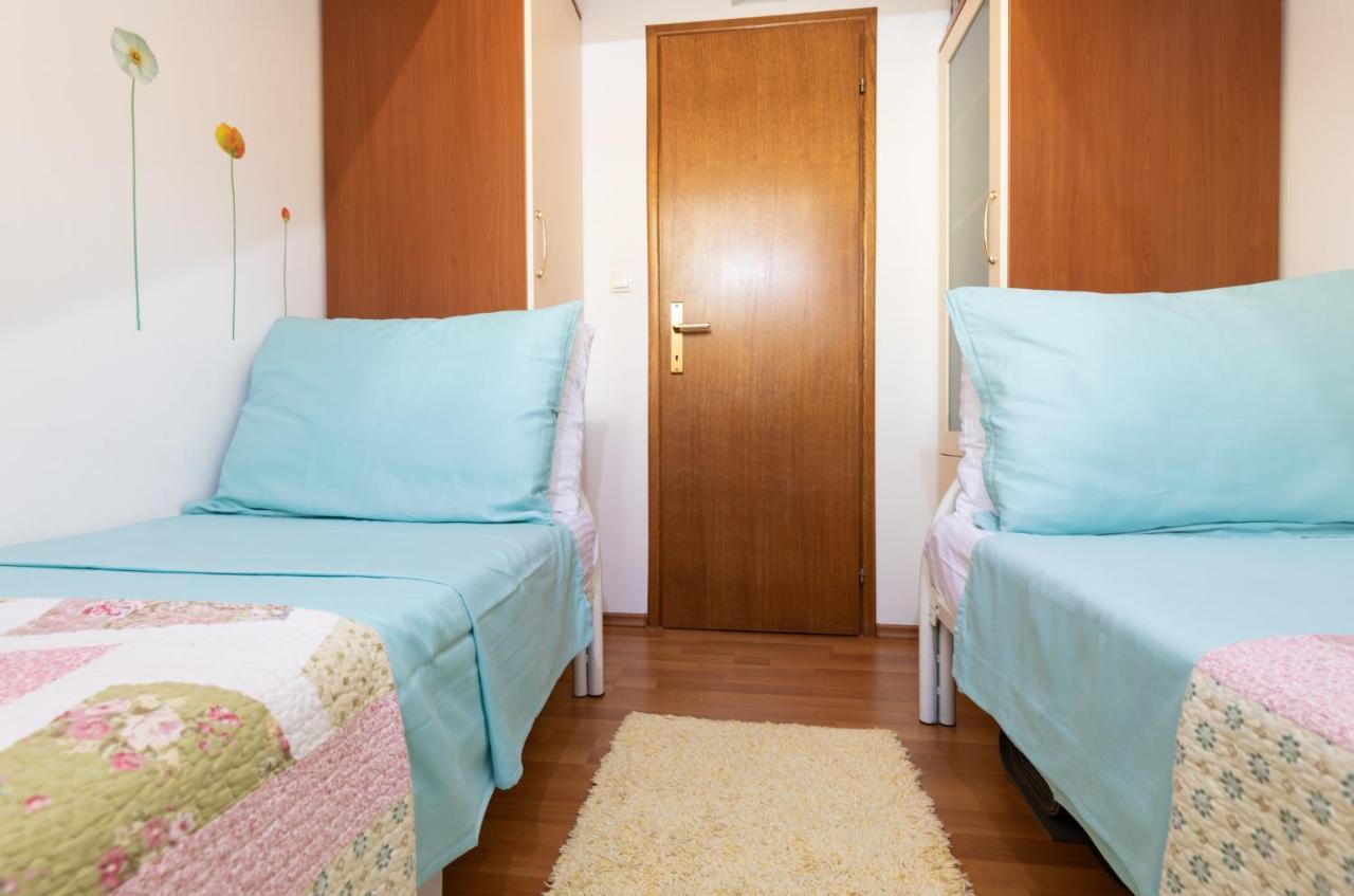 Apartman Monika Omis Exterior photo
